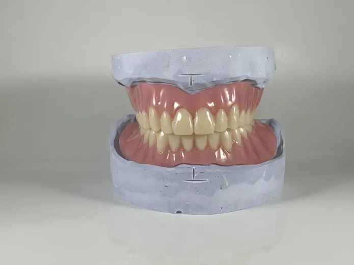 Digital Dentures, Full Front View
